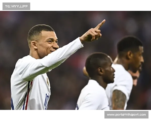 从青训营到豪门核心：维尼修斯讲述与姆巴佩的锋线磨合之道。